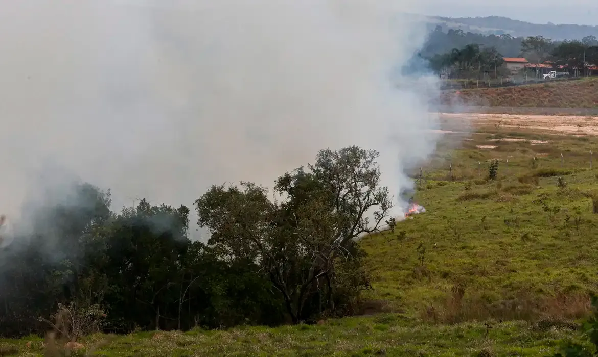 Governo federal acompanha incêndios em municípios paulistas